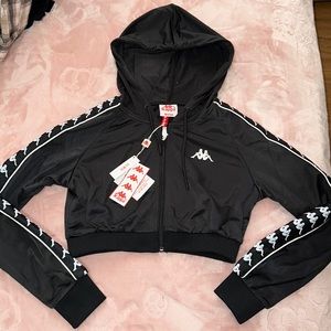 (NWT) Kappa Slim Fit Cropped Zip Up Sweater